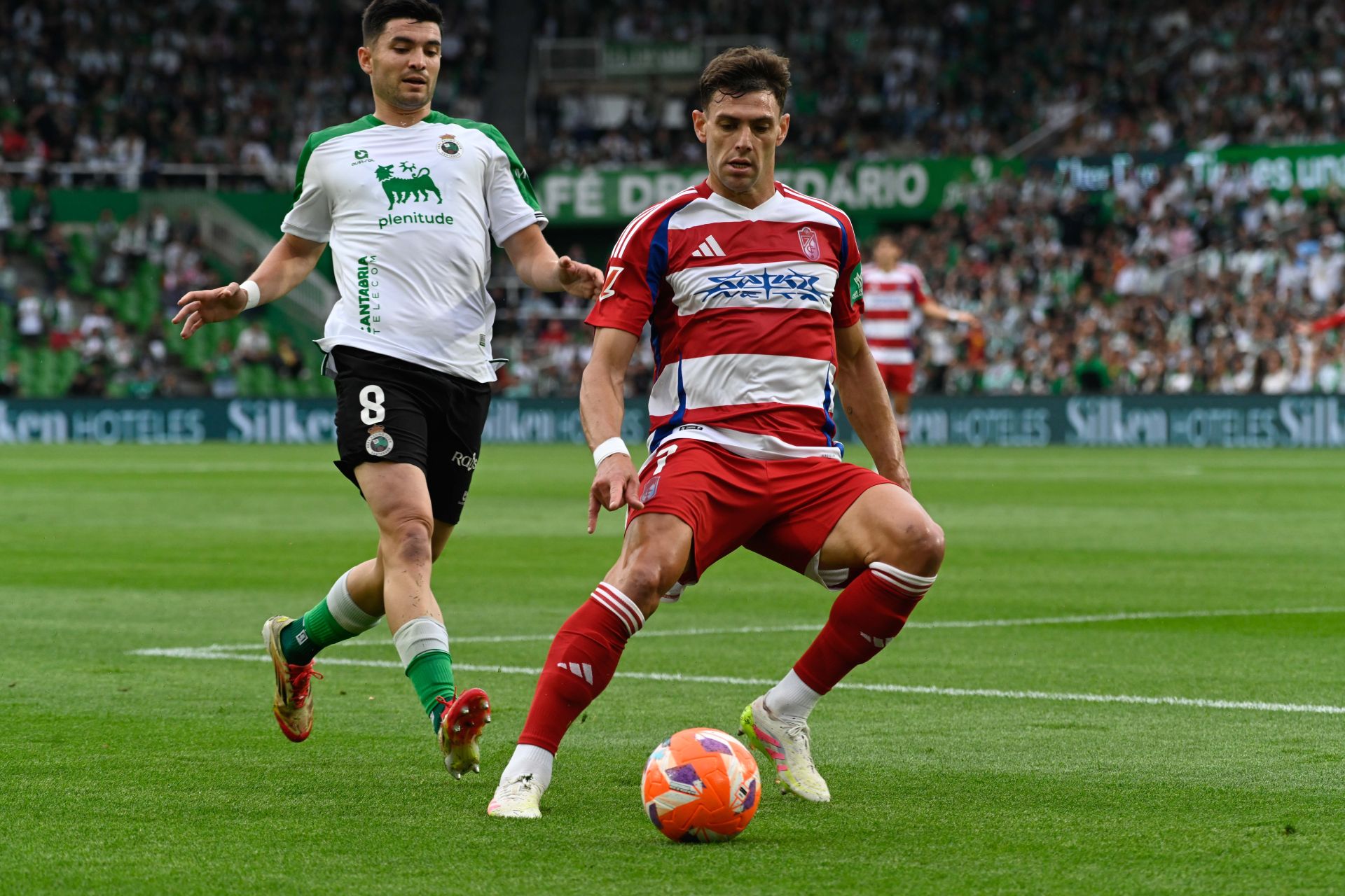 El Racing - Granada CF, en imágenes