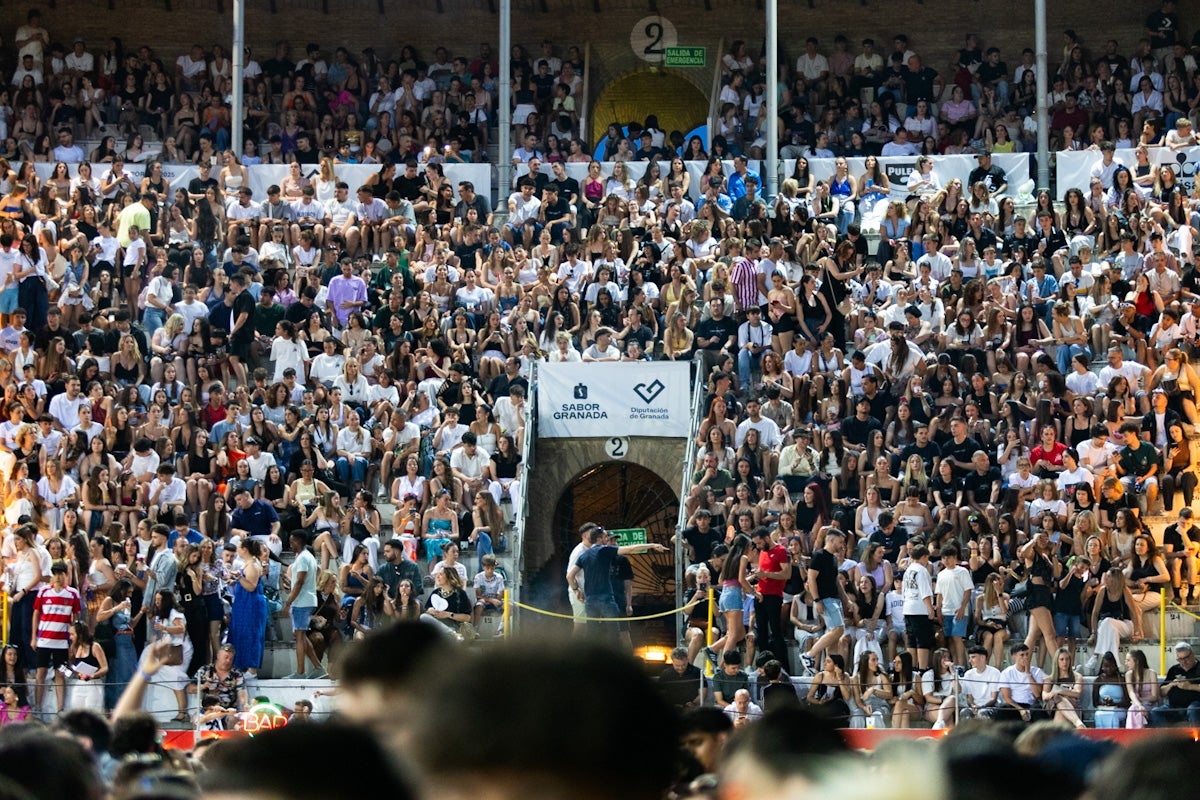 El concierto de Myke Towers en Granada, en imágenes