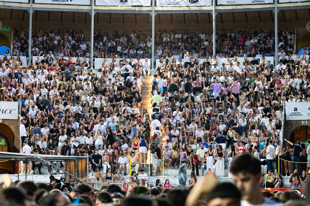 El concierto de Myke Towers en Granada, en imágenes