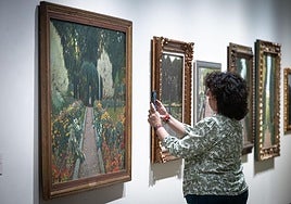 El Museo de Bellas Artes, en el Palacio de Carlos V, acoge hasta el 14 de septiembre la exposición 'Rusiñol y la Alhambra.
