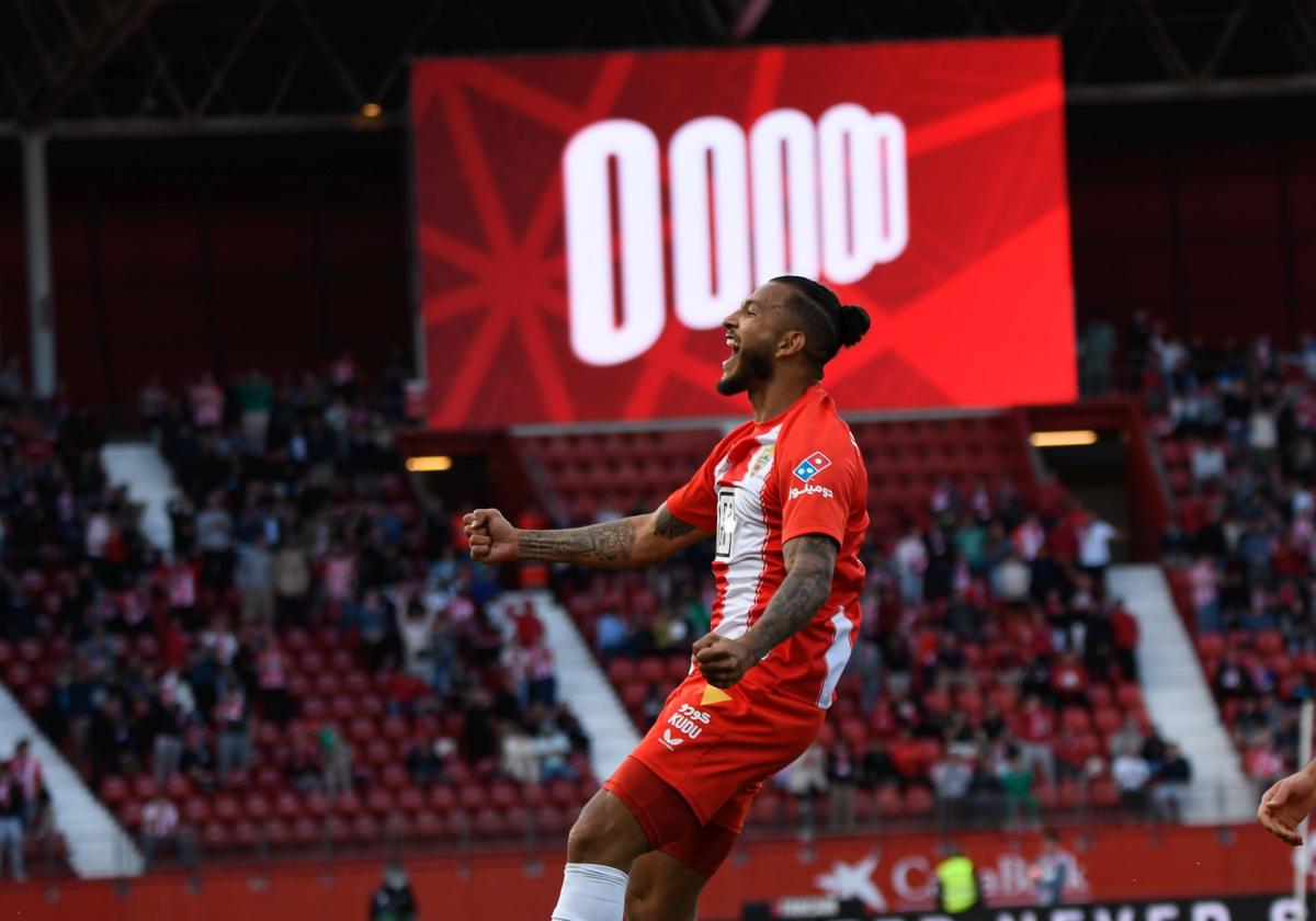 El almería tiembla, suárez no juega | ideal