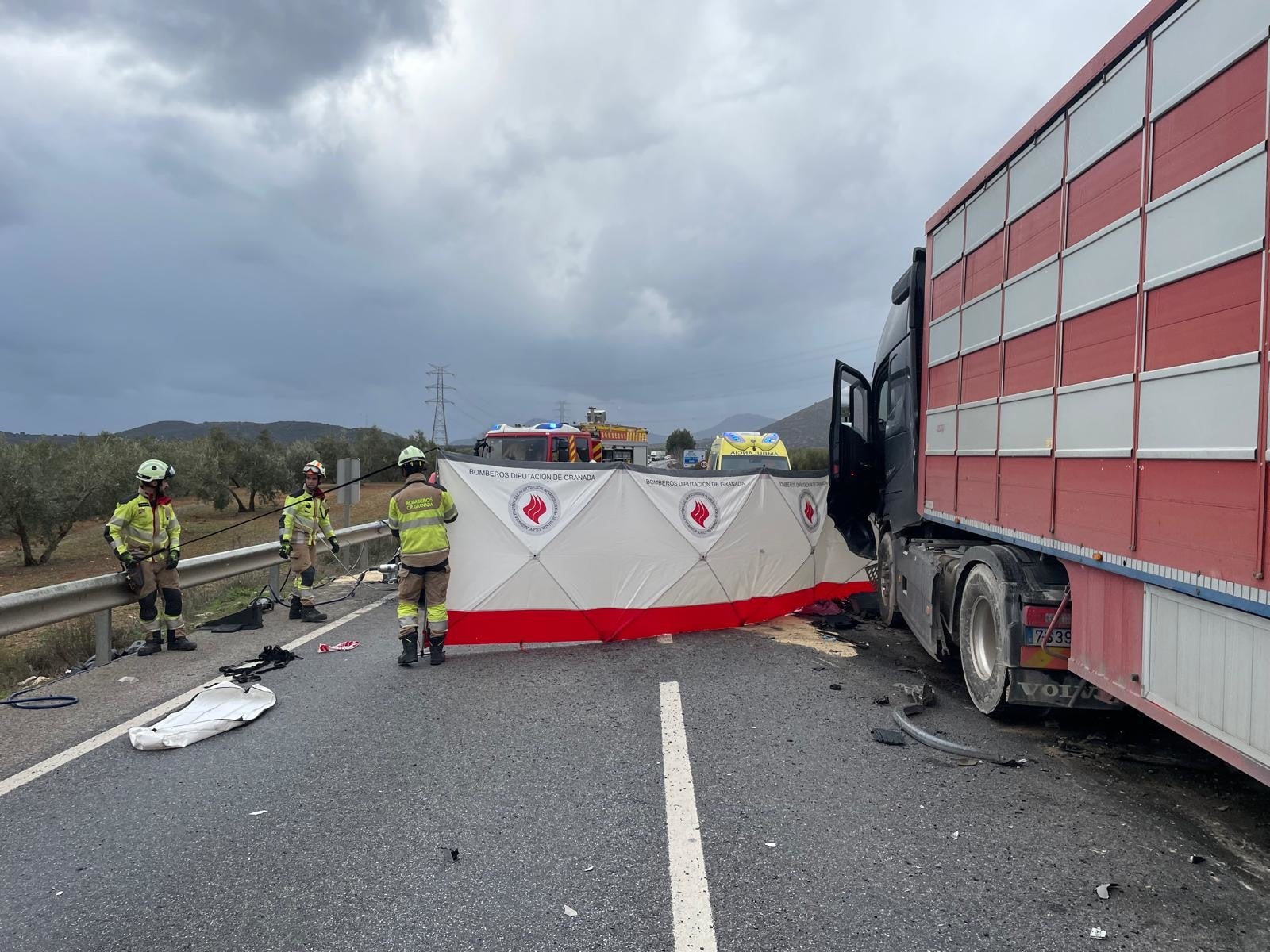 Año aciago en las carreteras de granada: del drama de iznalloz a los ocho muertos en mayo | ideal