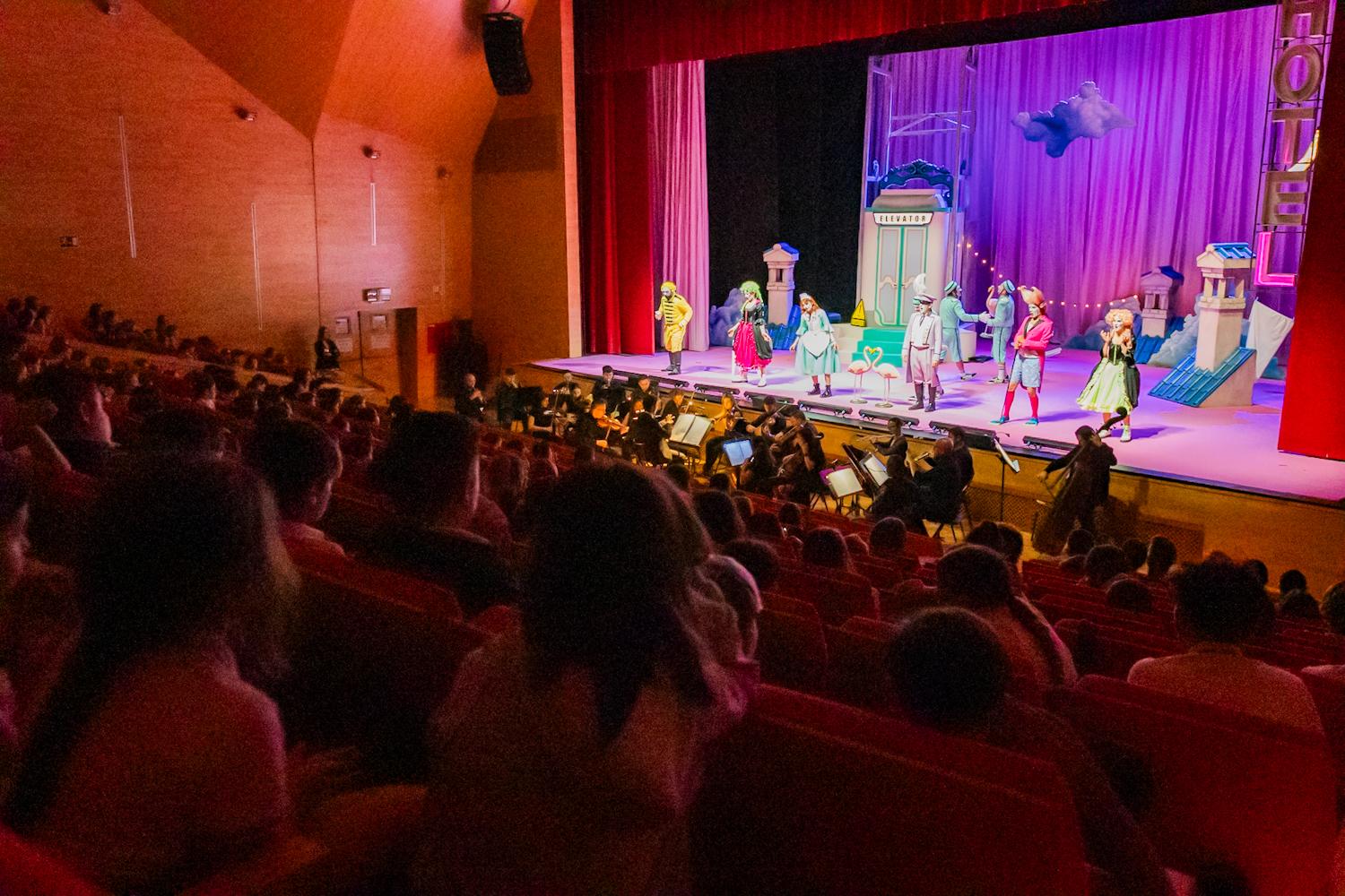 Las coloridas y divertidas imágenes de &#039;La cenicienta&#039;