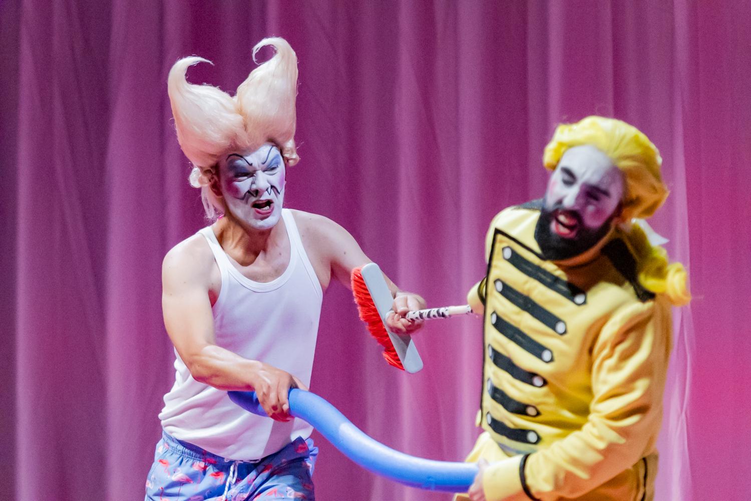 Las coloridas y divertidas imágenes de &#039;La cenicienta&#039;