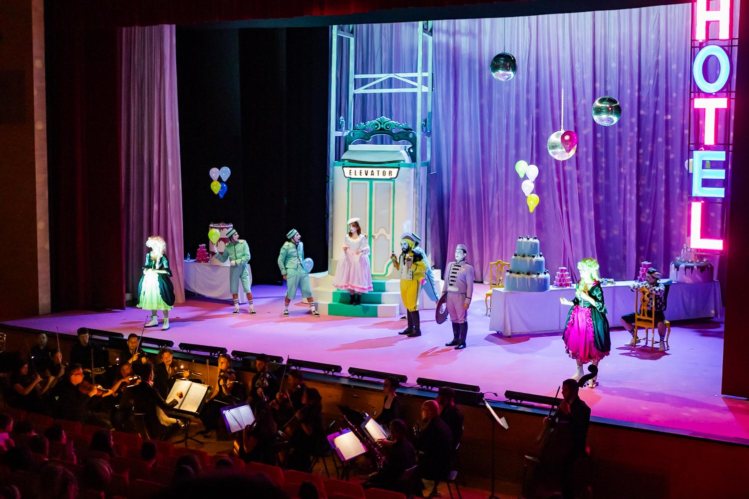 Las coloridas y divertidas imágenes de &#039;La cenicienta&#039;