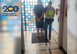 La Policía detiene al encapuchado que ha atracado nueve negocios de Granada.