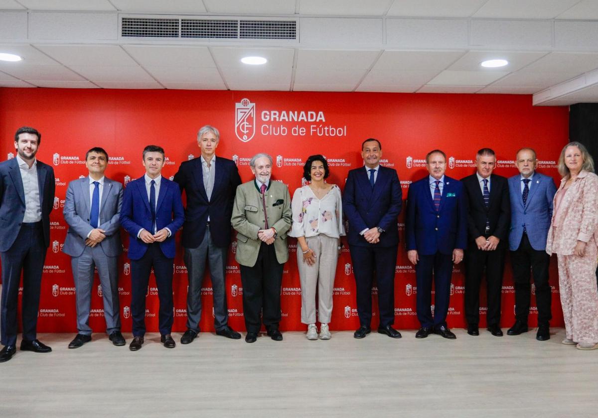 El Granada anuncia que se presentará a la concesión de Los Cármenes
