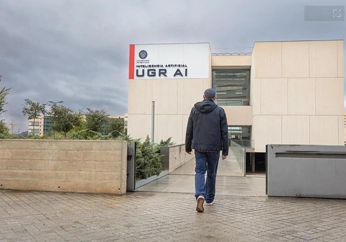 Centro de Excelencia en Inteligencia Artificial AI Lab en el PTS.