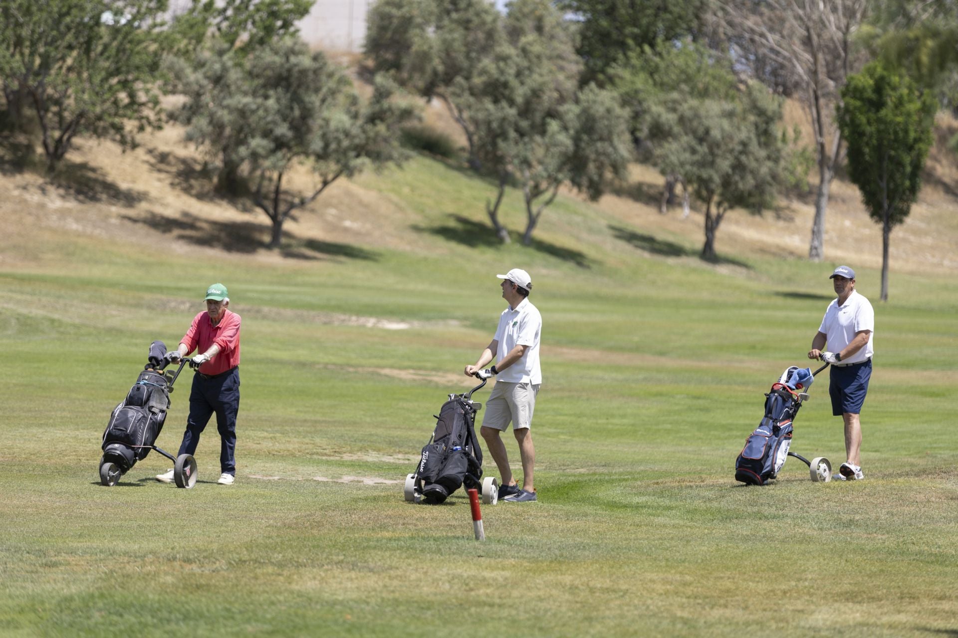 Encuéntrate en el Torneo de Golf del Colegio de Aparejadores de Granada y IV memorial Vicente de Luna Cambil