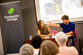 Galería: Jaime Riba en el Aula de Cultura de IDEAL