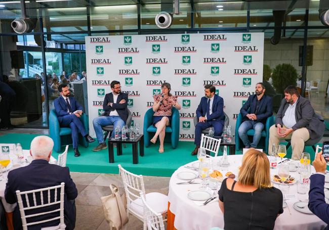 Desayuno informativo de IDEAL sobre inteligencia artificial.