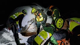 Miembros del Greim, en plena acción