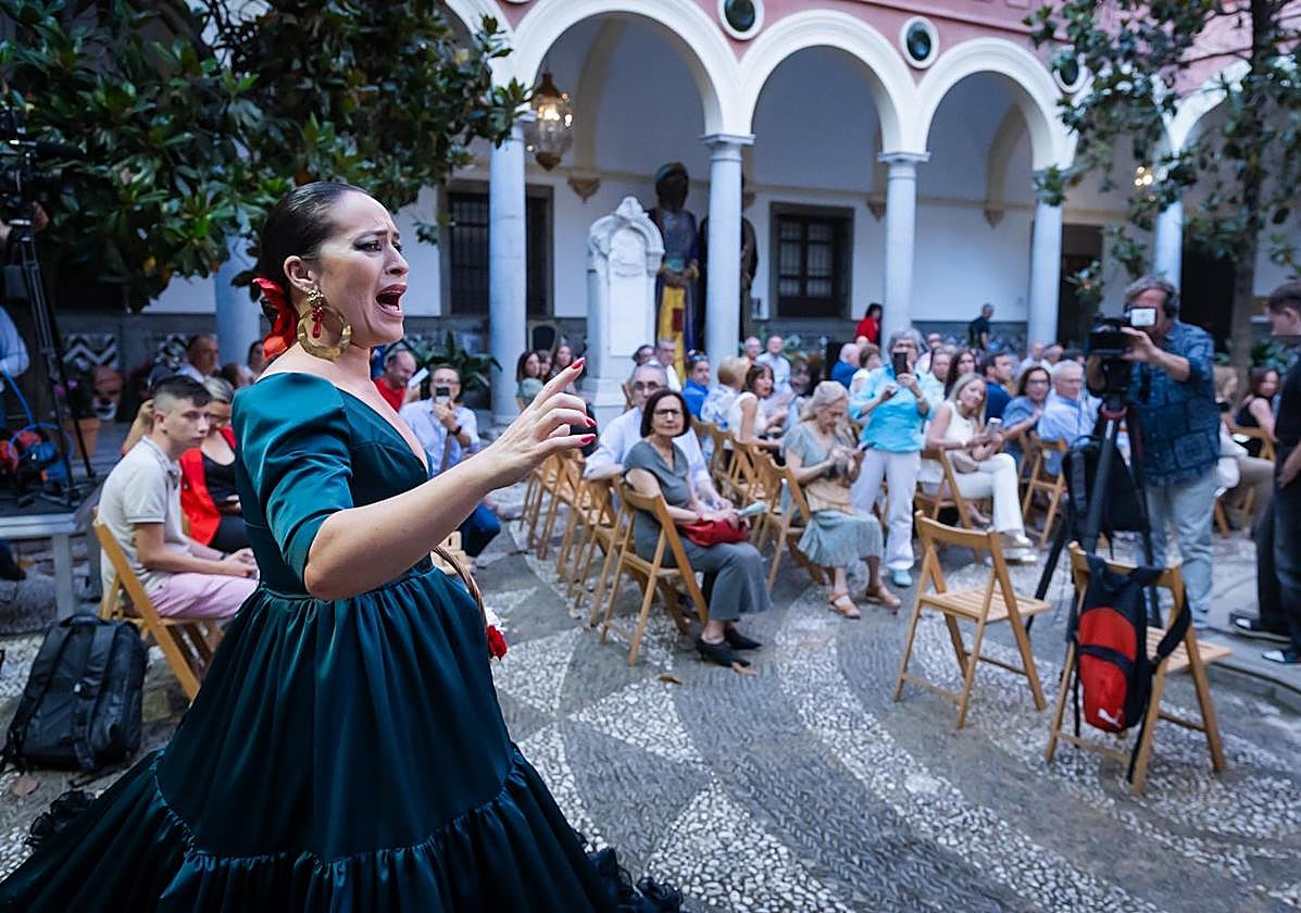 La cantaora Alicia Morales en el pregón del Corpus 2025.