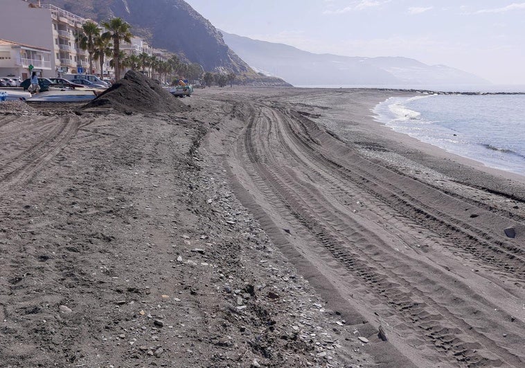 Rescatado del agua el cadáver de un hombre de 69 años en La Mamola
