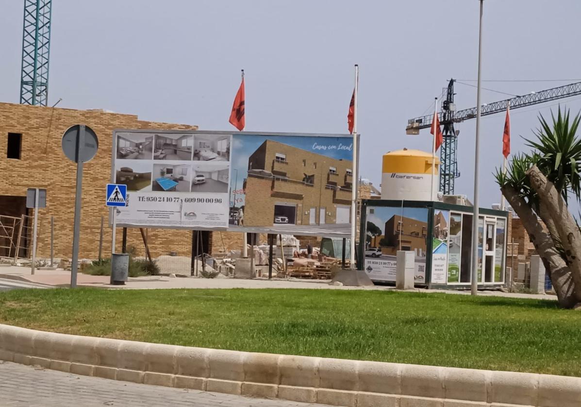 El precio de la vivienda supera en 2024 sus hitos históricos en cuatro barrios de Almería