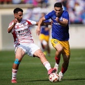 Un lance del partido entre Andorra y Ponferradina.
