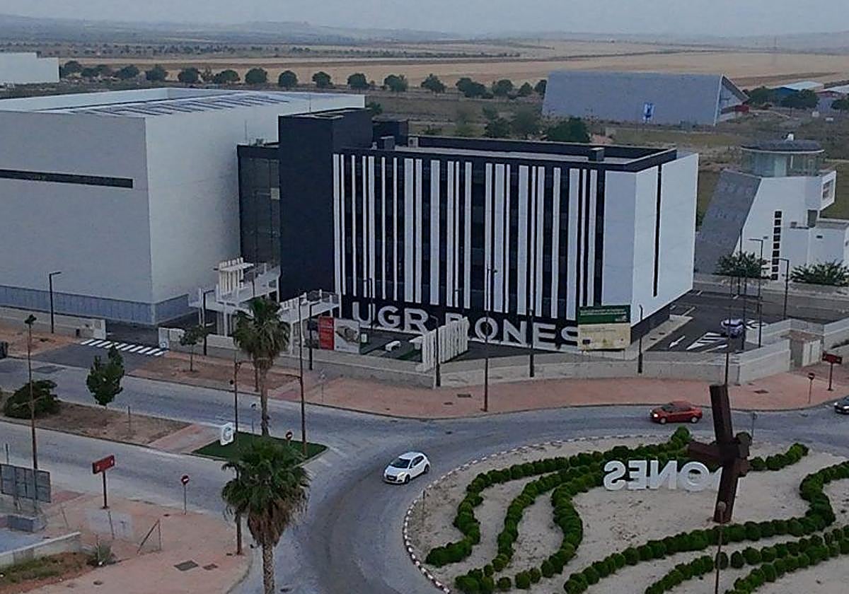 El edificio UGR Dones de la Citai, en Escúzar.