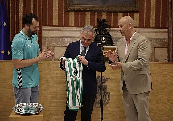 Recepción municipal al Real Betis.
