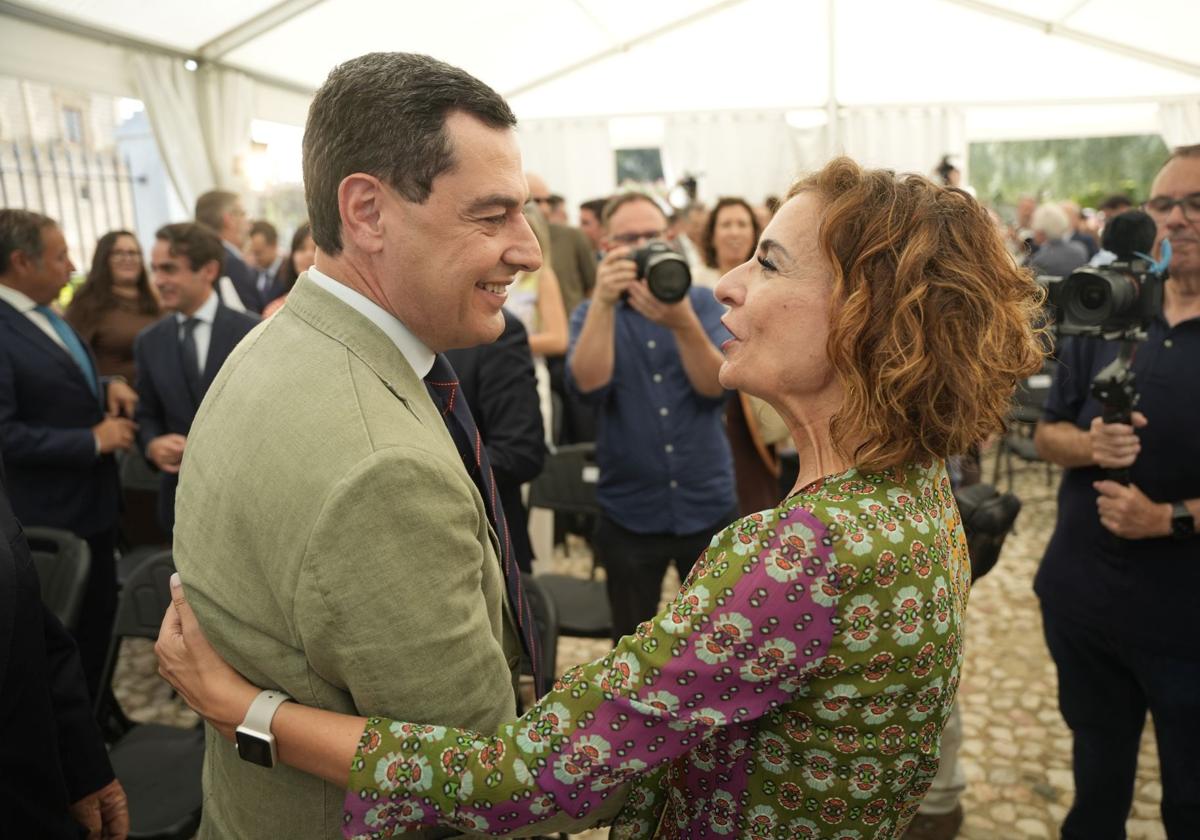 Moreno y Montero exhiben su desencuentro a pesar del protocolo institucional