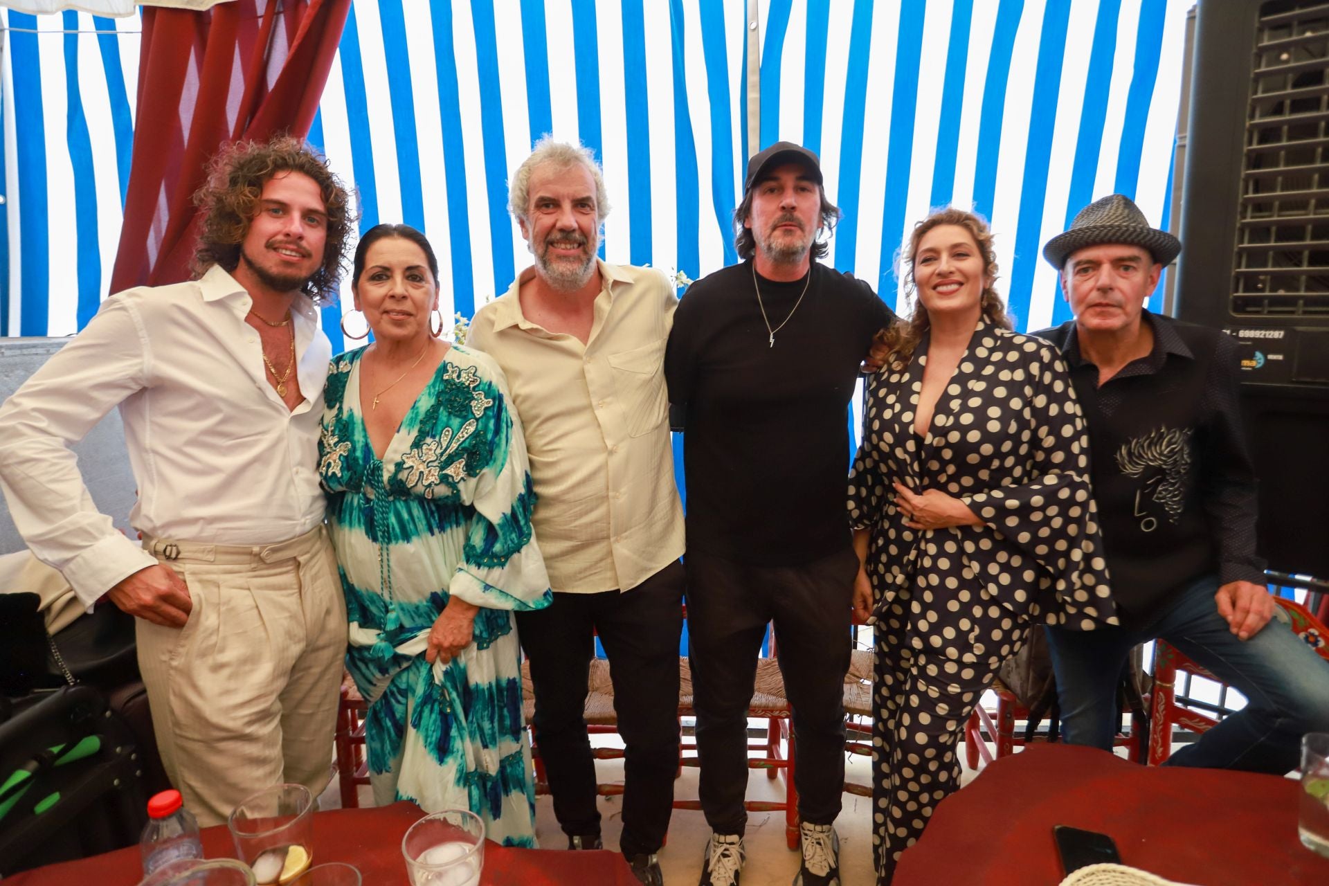 Las mejores imágenes del viernes de Corpus: los Morente, los Mutantes y la manta de agua