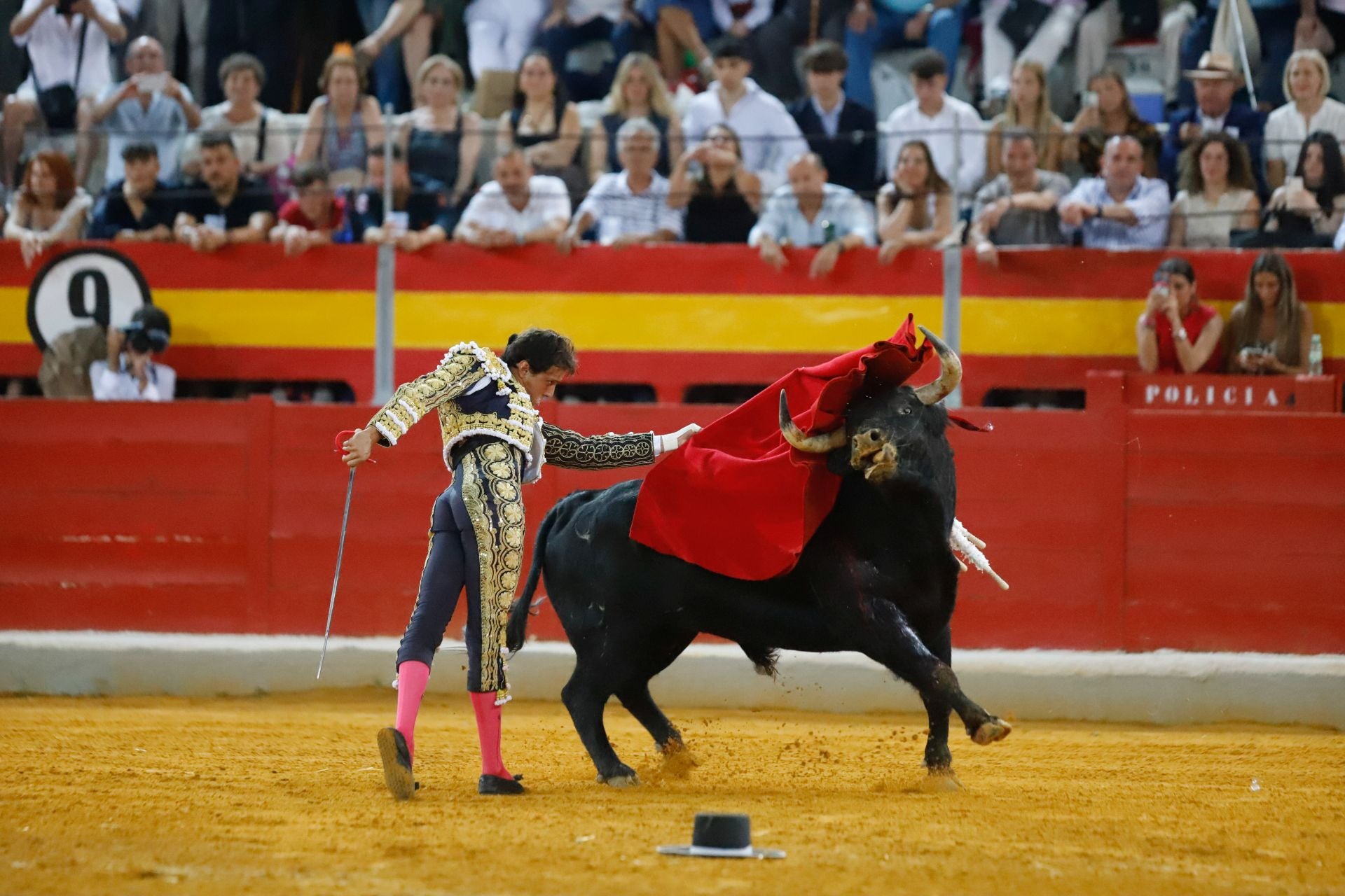 Las mejores imágenes del viernes de Corpus en la Plaza de Toros de Granada