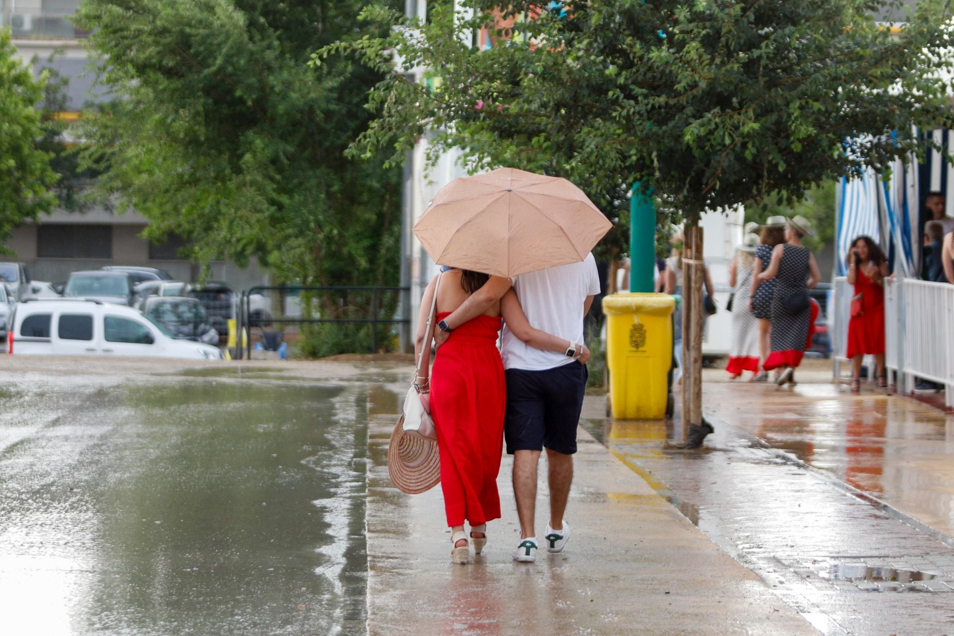 Las mejores imágenes del viernes de Corpus: los Morente, los Mutantes y la manta de agua
