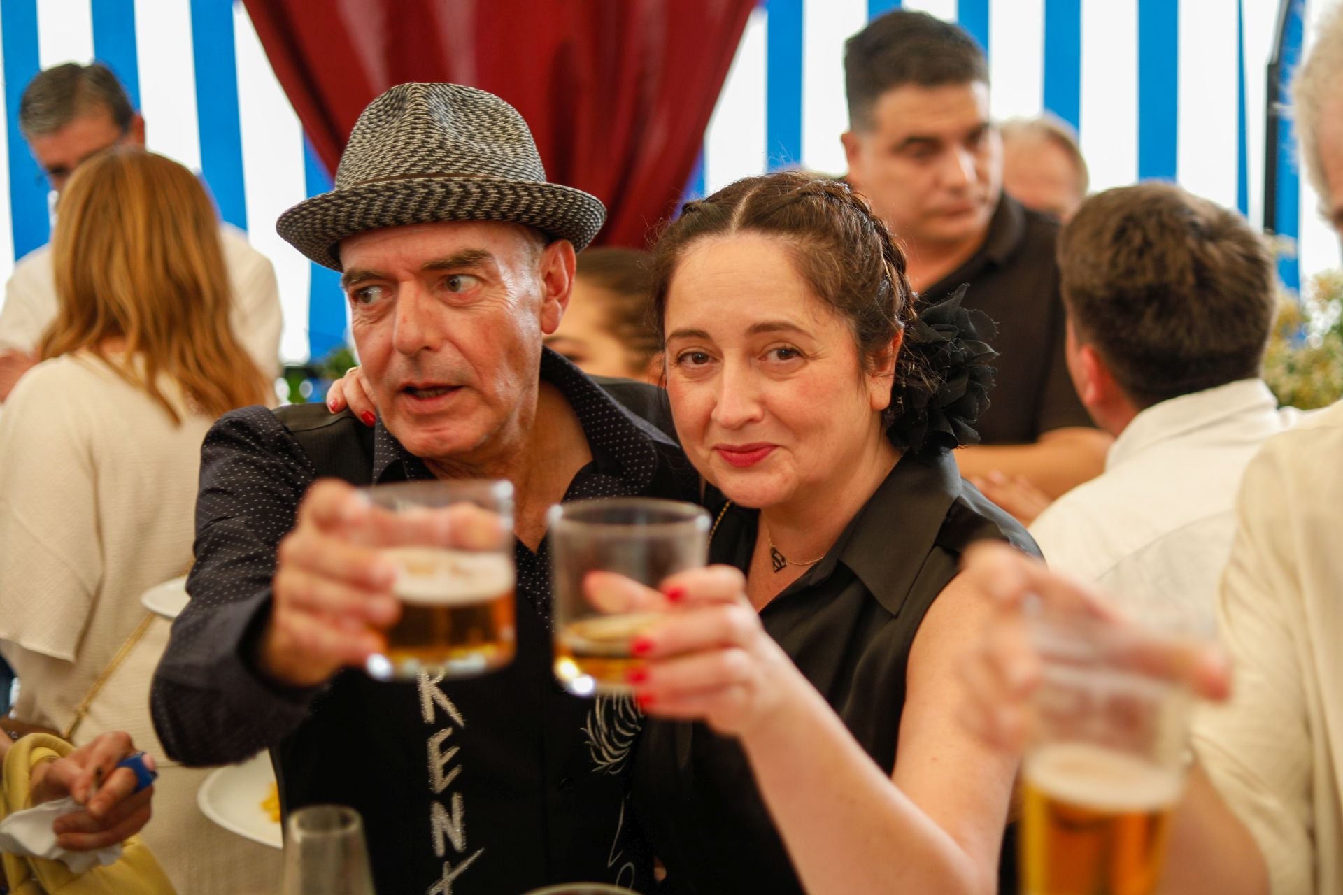 Las mejores imágenes del viernes de Corpus: los Morente, los Mutantes y la manta de agua