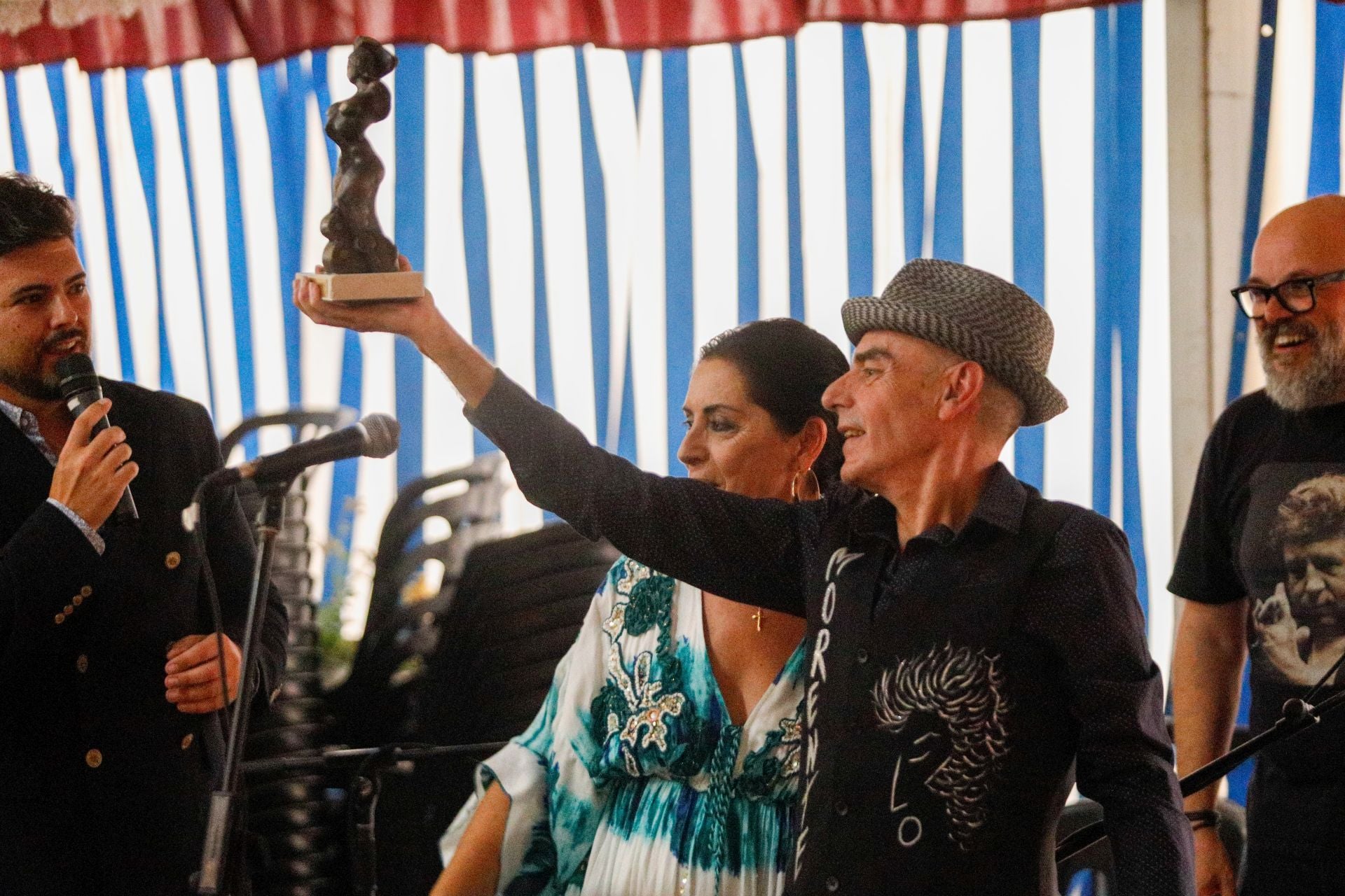 Las mejores imágenes del viernes de Corpus: los Morente, los Mutantes y la manta de agua