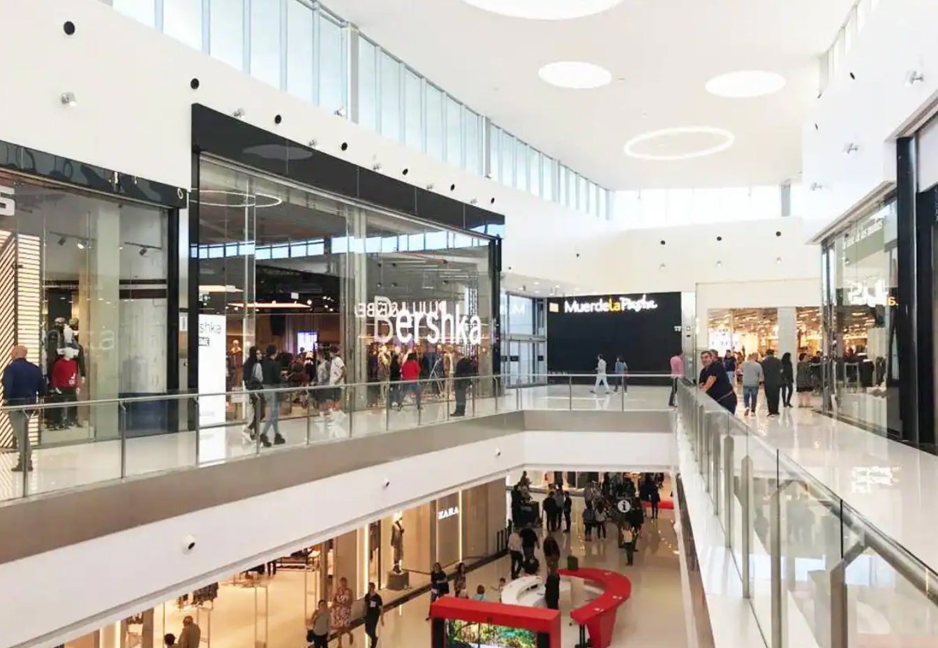 Centros comerciales que abren el 24 de junio en la provincia de...