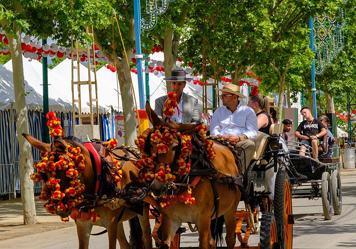 Uno de los coches de caballos que participó en la exhibición.