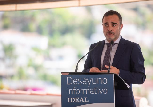 Quico Chirino en la inauguración del desayuno.