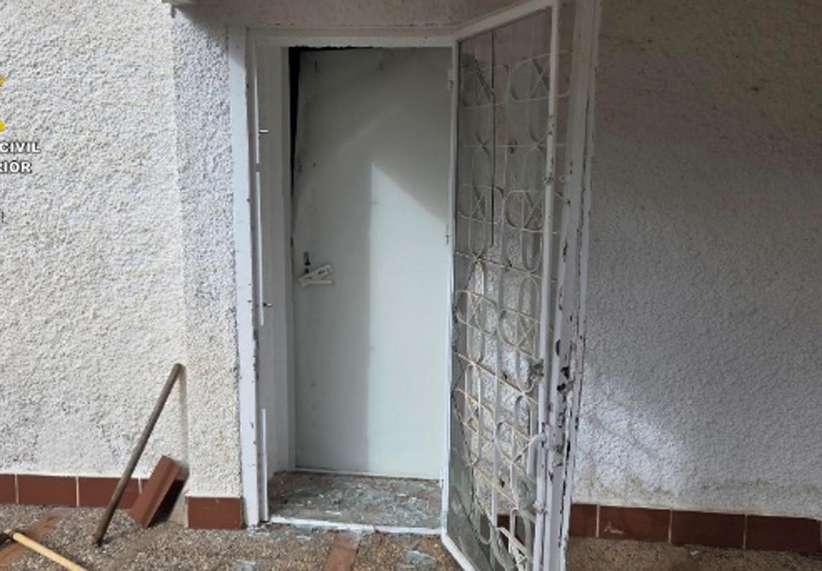 Asaltan un chalet cuando el dueño estaba en el extanjero...