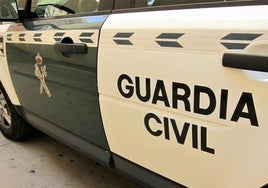 Detenida una pareja en Jaén que ocultaba más de 3 kilos de hachís bajo el asiento del coche