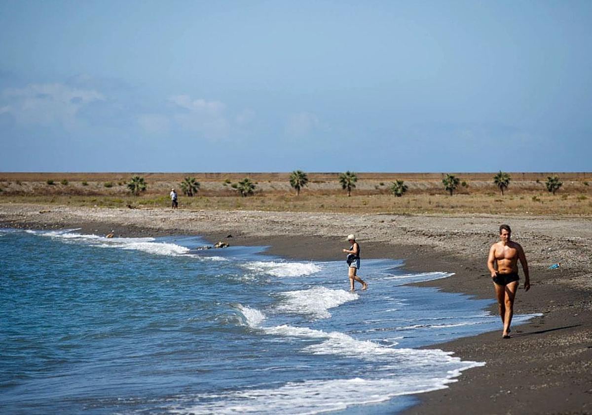 Fotografía de archivo de la playa de El Pozuelo.