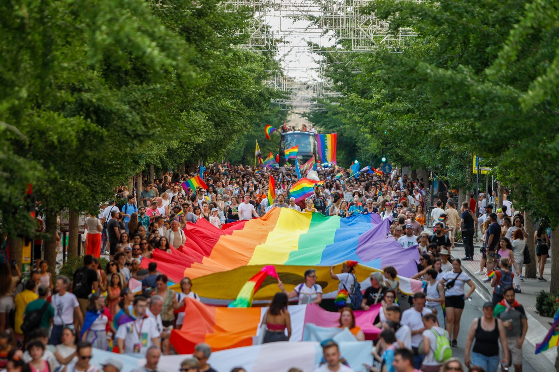 Las imágenes de la manifestación del Orgullo en Granada