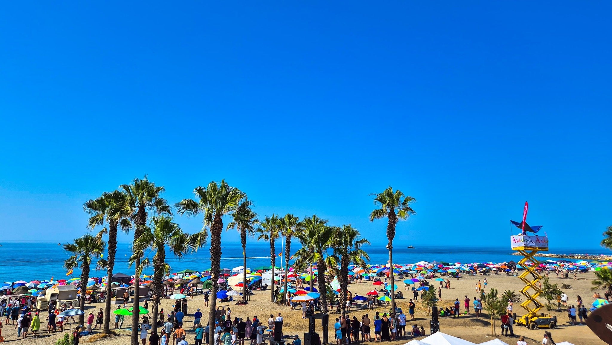 El cielo de Motril &#039;ruge&#039; con su Festival Aéreo Internacional