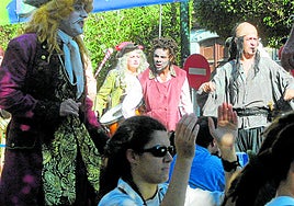 Una actuación en plena calle de Almería.