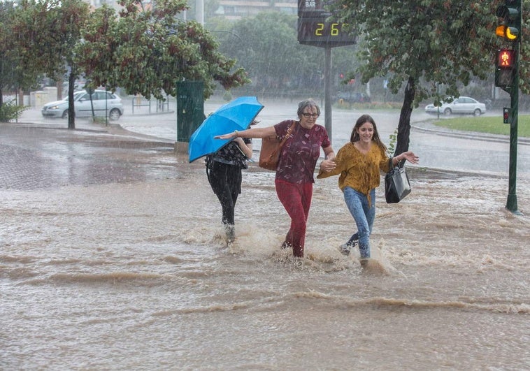 Cuatro provincias andaluzas en aviso por tormentas y aguaceros: Granada, en alerta