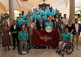 El Betis Baloncesto, en la recepción en el Ayuntamiento.