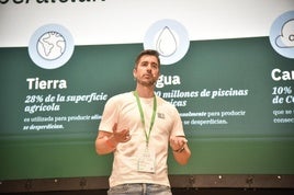 Un emprendedor presenta su proyecto en Alhambra Venture.