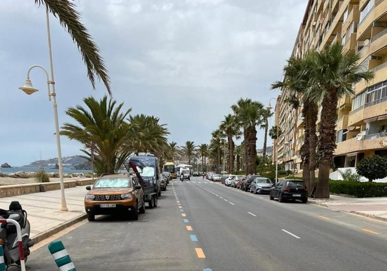 Entra en vigor la Zona Naranja en los paseos marítimos de Almuñécar y La Herradura