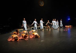 El IV Festival de danza 'Alejandra Foruria' reinterpreta 'La Cenicienta' a beneficio de Aspaym