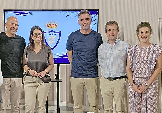 Acto de presentación de la campaña de abonados del Real Jaén CF.