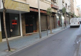 Locales cerrados calle de la Madre Soledad Torres Acosta.