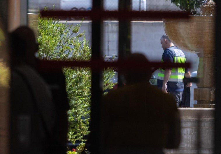 La UDEF registra la Huerta del Rasillo y Mondragones por la investigación de las oposiciones
