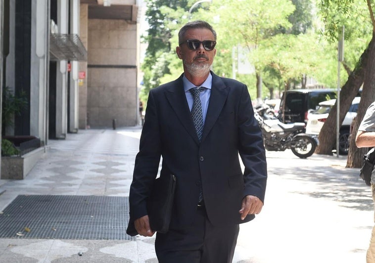 El exasesor de Pedro Fernández no recuerda ni entendía los Whatsapp de Koldo