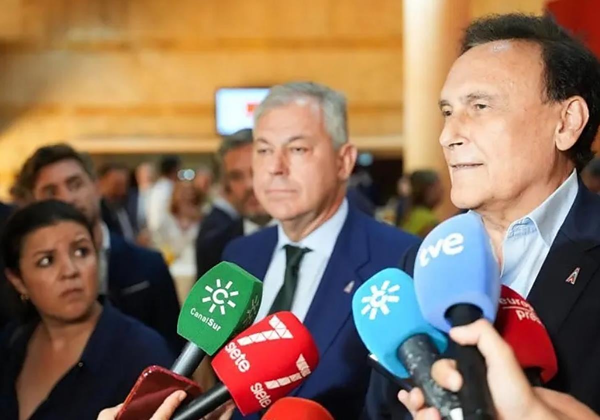 El consejero de Universidad, Investigación e Innovación, José Carlos Gómez Villamandos