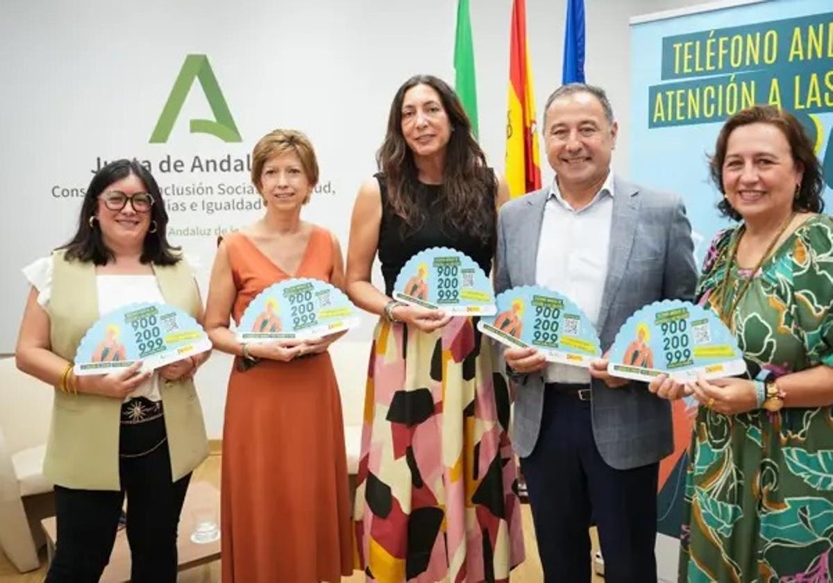 La consejera de Inclusión Social, Juventud, Familias e Igualdad, Loles López.