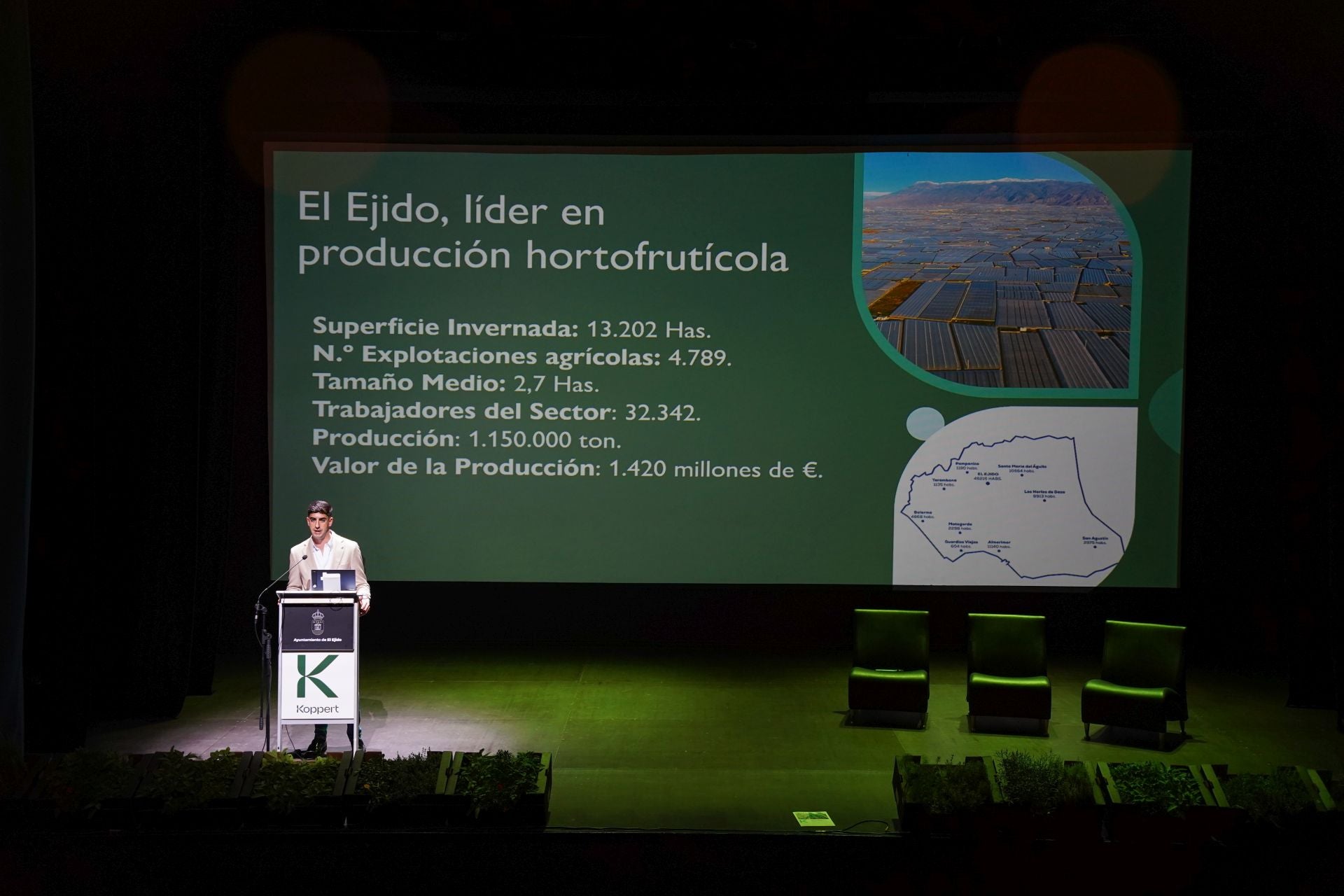 El concejal de Agricultura de El Ejido, Manuel Martínez, en la jornada técnica de Koopert.