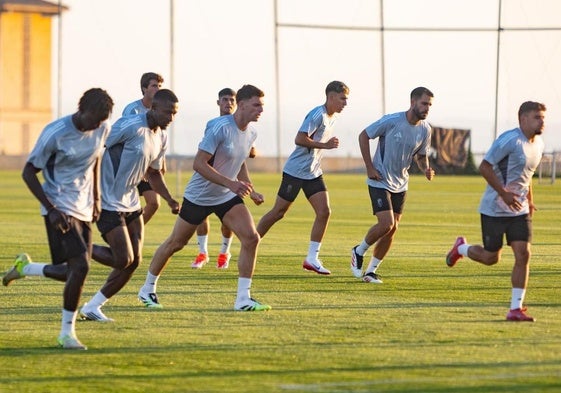 Carrera continua durante el primer entrenamiento del verano.
